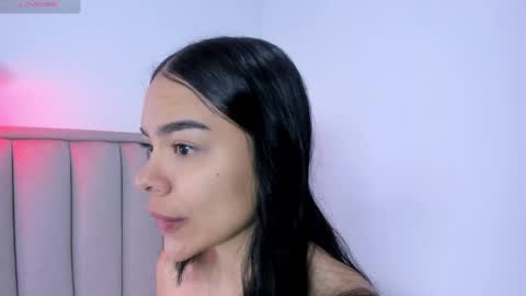 Cris  online show from May 1, 12:54 pm