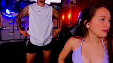 valery_and_dani online show from January 31, 8:43 pm