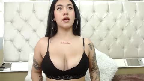 Zara Velez online show from March 24, 2:01 pm