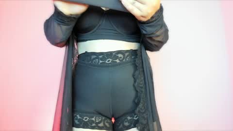 Valery Soto online show from January 15, 10:49 am