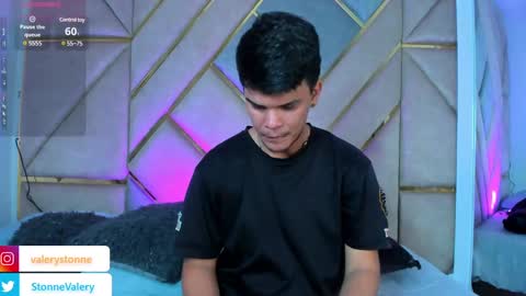 Valery Stonne  online show from March 10, 9:29 pm