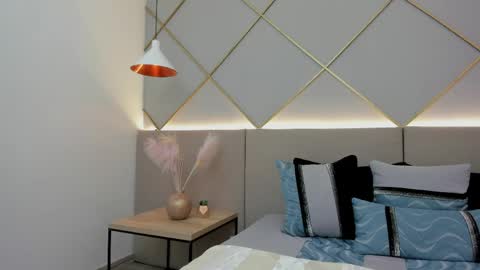 Sofia online show from April 2, 11:55 pm