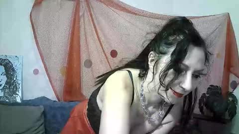 Snapshot of valleriwind chatting on September 29, 10:53 pm ValleriWind online show from September 29, 10:53 pm