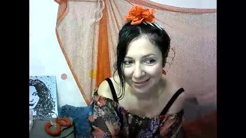 Snapshot of valleriwind chatting on September 21, 11:31 pm ValleriWind online show from September 21, 11:31 pm