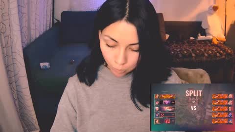 Snapshot of valorant_girl chatting on December 7, 6:10 pm Little Devil online show from December 7, 6:10 pm