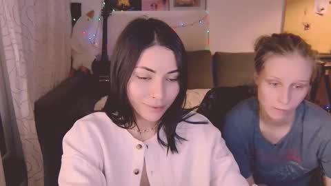 Snapshot of valorant_girl chatting on February 26, 11:30 pm Little Devil online show from February 26, 11:30 pm