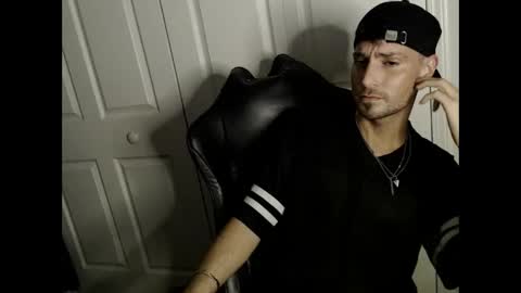 Tristan online show from April 23, 5:59 am