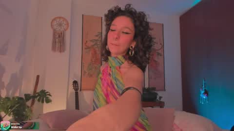      online show from April 9, 11:32 pm