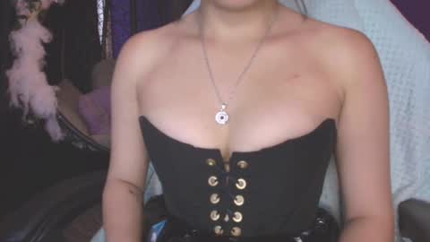 Snapshot of vanelope11 chatting on October 2, 10:41 pm Vanelope online show from October 2, 10:41 pm