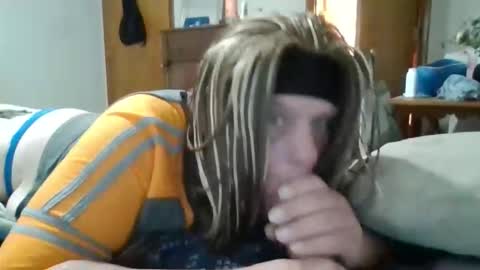 greeneyebandit online show from April 5, 8:06 pm