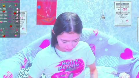 Snapshot of vanessa_florence chatting on February 3, 1:30 am RUSSIAN BARBIE BABE online show from February 3, 1:30 am