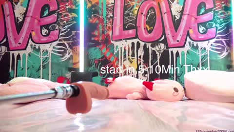  Vanessa  online show from November 18, 3:15 pm