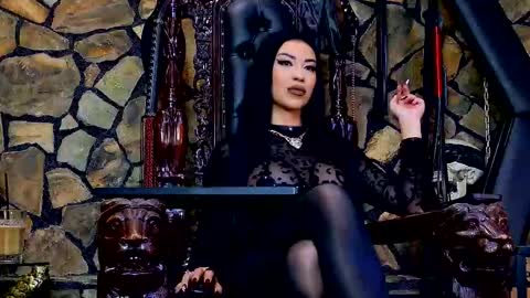 Snapshot of vanessamorningstar1 chatting on October 18, 12:31 pm Miss Vanessa online show from October 18, 12:31 pm