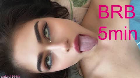 vanessatenderness online show from April 4, 9:05 am