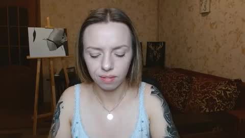 Snapshot of vanillamuffin chatting on September 23, 5:23 am VanillaMuffin online show from September 23, 5:23 am