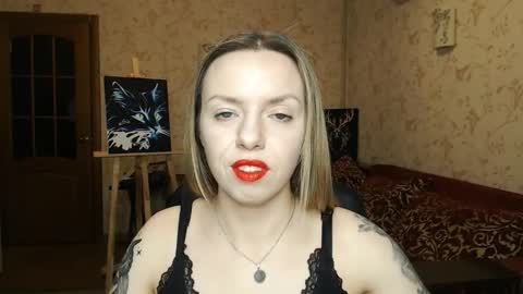 Snapshot of vanillamuffin chatting on February 6, 4:58 pm VanillaMuffin online show from February 6, 4:58 pm