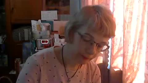 Vanillaxcreamy online show from March 9, 12:20 pm