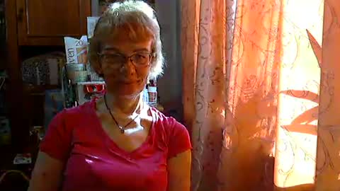 Vanillaxcreamy online show from March 8, 12:30 pm