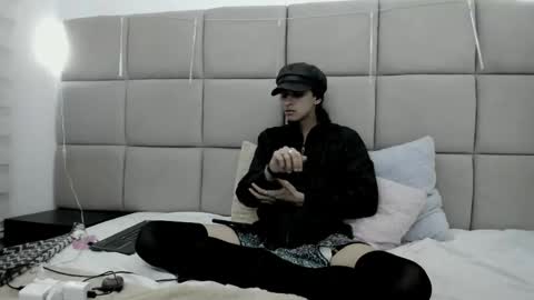 vannellope_96 online show from February 6, 7:49 pm