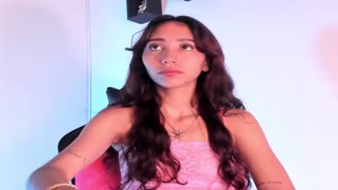 vannessa online show from July 7, 4:33 pm