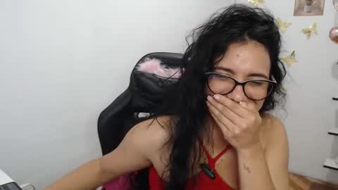 vanyxxxx online show from May 16, 1:57 am