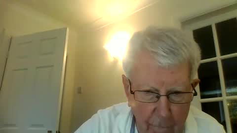 Snapshot of vassus chatting on October 20, 8:52 am vassus online show from October 20, 8:52 am