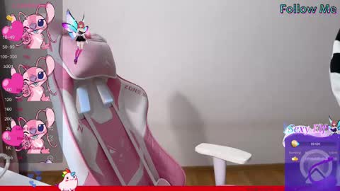 Snapshot of vasya_sylvia chatting on February 9, 7:37 am Vasya Sylvia online show from February 9, 7:37 am