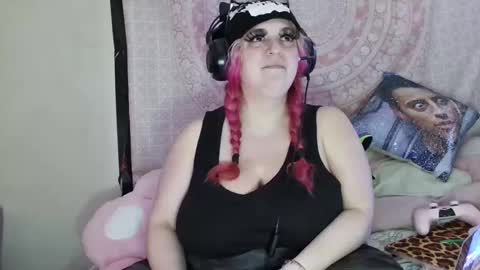 Veronica Lehane online show from January 26, 8:02 pm