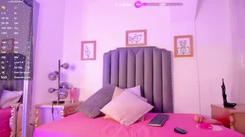   online show from October 11, 11:26 am