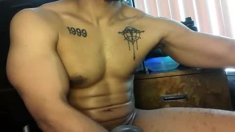 Vegas Love online show from March 23, 8:25 pm