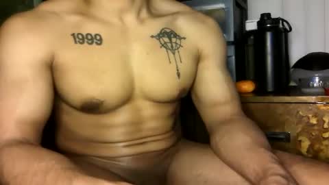 Vegas Love online show from March 7, 8:25 am