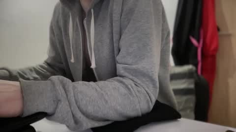 velian_hard online show from November 23, 5:49 am