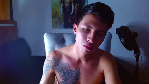 velk_hot1 online show from March 23, 12:54 pm
