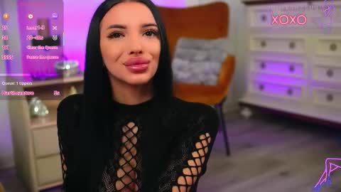 Velma online show from October 30, 6:30 pm