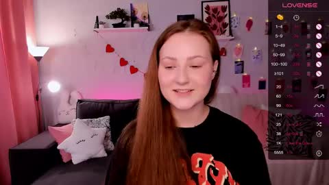 Mia online show from April 17, 9:00 am