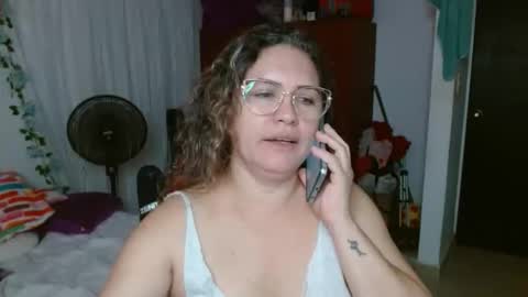 venecasexy44 online show from February 28, 11:25 am