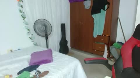 venecasexy44 online show from March 3, 9:49 am