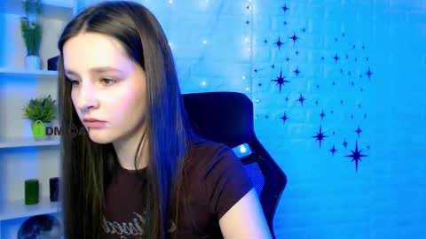 venezia_barton online show from March 12, 10:52 am