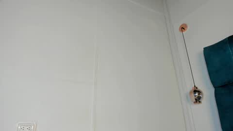 venezolana_caro online show from March 19, 12:21 pm