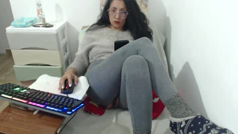 venus496613 online show from December 19, 1:34 am