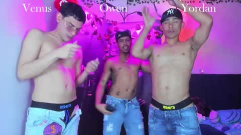 venus_boy2 online show from January 11, 2:28 am