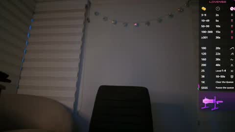 Venus online show from April 12, 11:09 pm