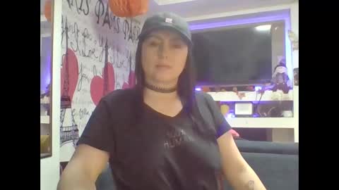 Snapshot of venusina07 chatting on October 20, 7:35 am VENUSINA07 online show from October 20, 7:35 am