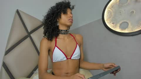venuss_03 online show from June 3, 3:53 am