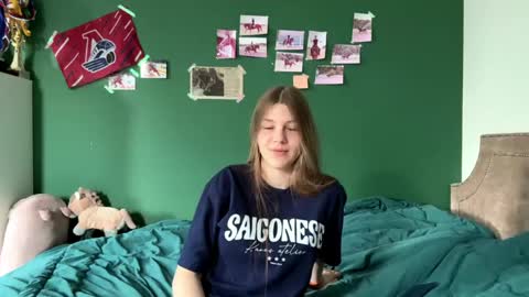 Mila online show from June 9, 10:48 am