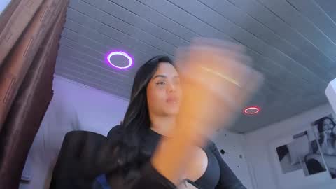 Snapshot of venuzconor chatting on January 18, 10:17 am ---Venuz--- online show from January 18, 10:17 am