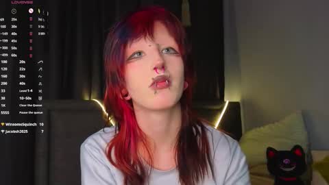 Erica online show from January 17, 8:39 pm