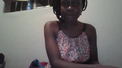 vera_bright online show from February 5, 10:44 pm