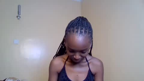 Snapshot of verah_vee chatting on October 5, 11:34 pm verah online show from October 5, 11:34 pm