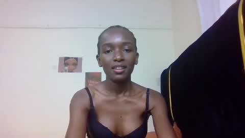 Snapshot of verah_vee chatting on September 26, 8:55 am verah online show from September 26, 8:55 am